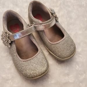 Silver Stride Rite Mary Janes!
